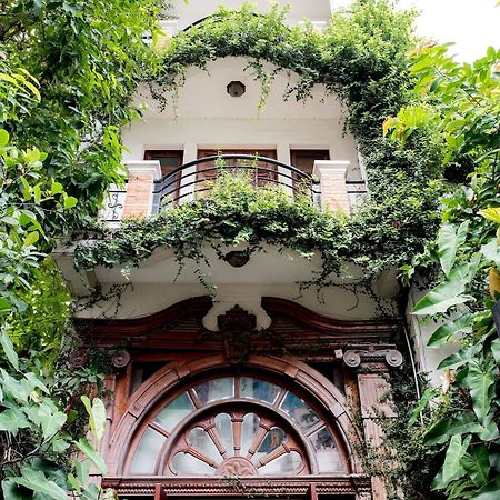 Ba Tra House Hotel Ho Chi Minh City Exterior photo